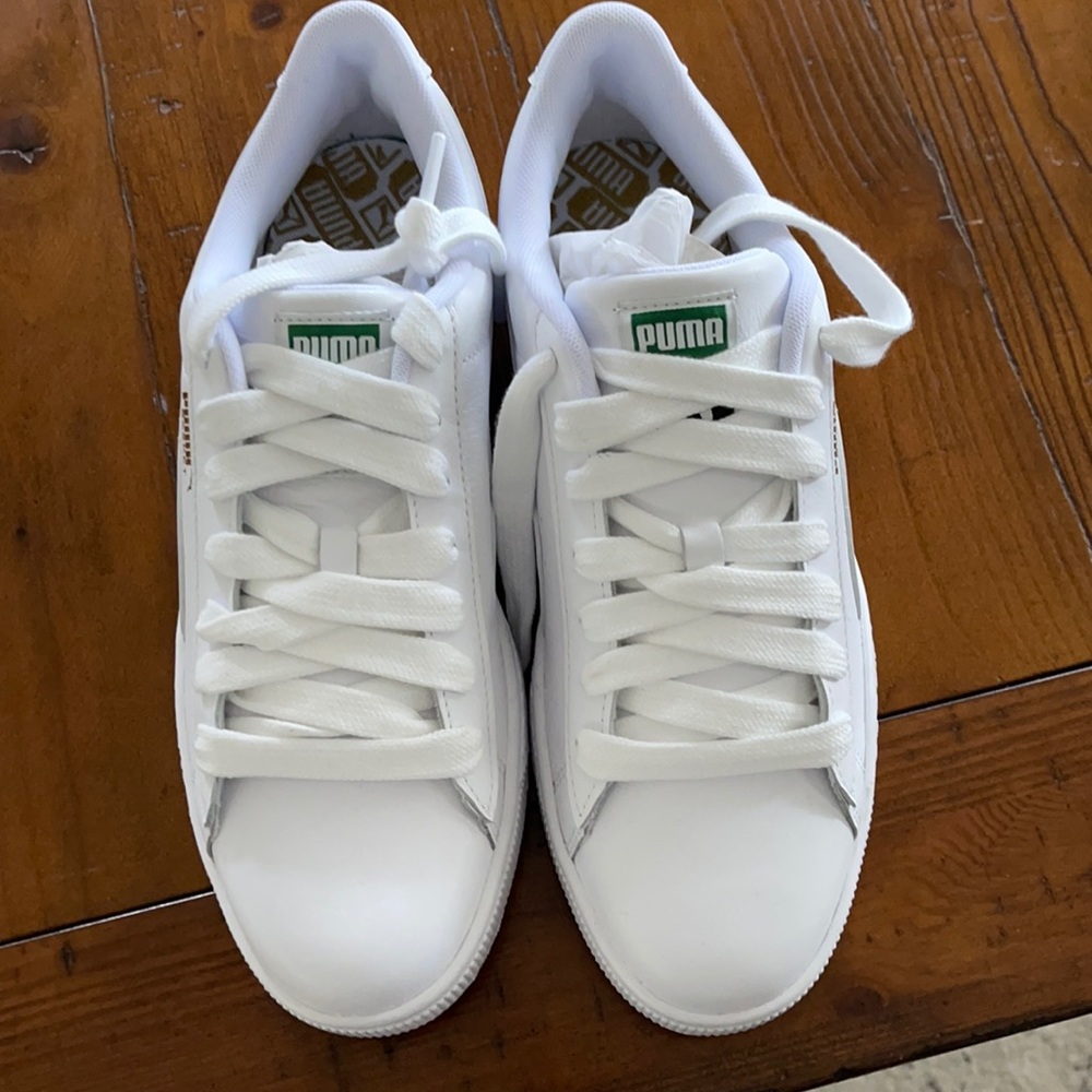 Men’s new puma size 9.5 never worn